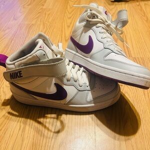 New Nike White and Purple Dunk High-Tops sz 8